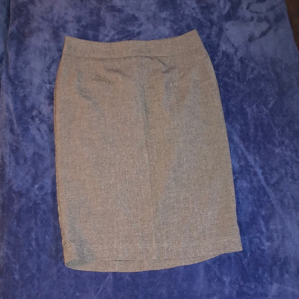 Worthington Pencil Skirt